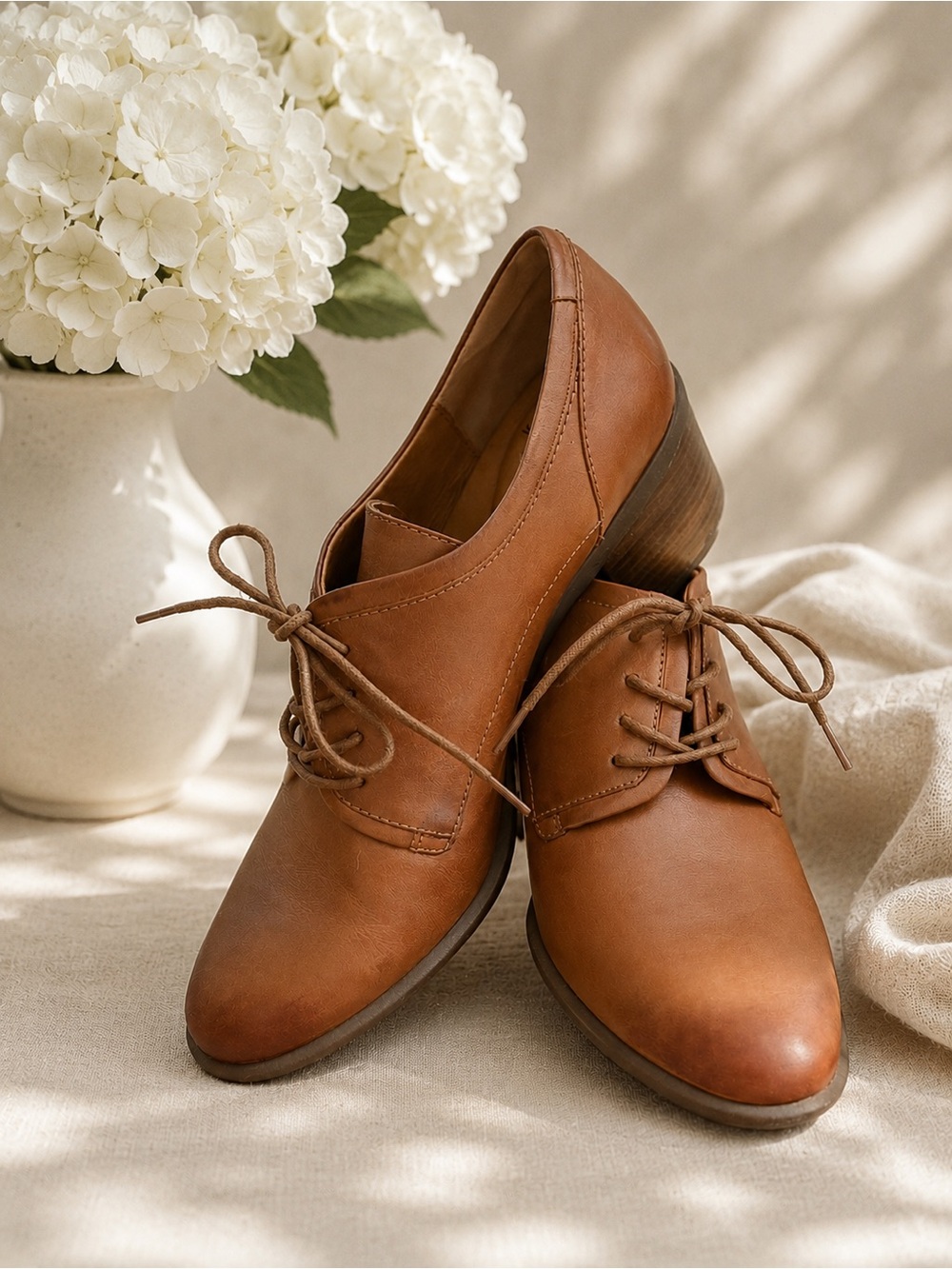 New Classic Sofft Women's Tan Leather Lace-Up Oxford Shoes Size 10